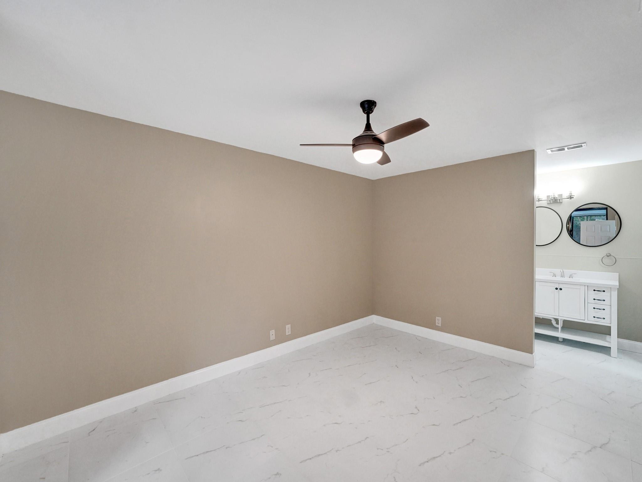 4694 NW 22nd St 4244