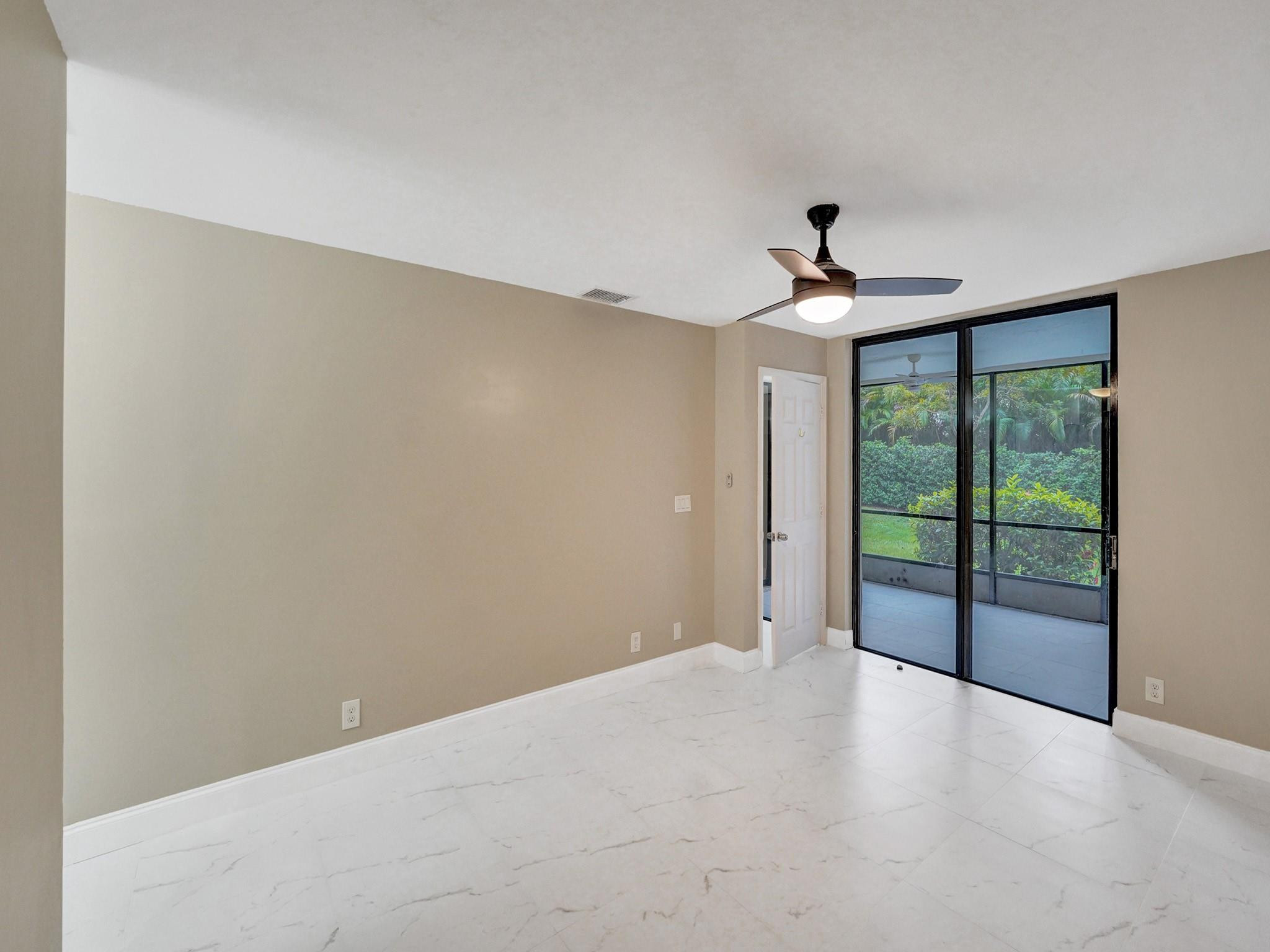 4694 NW 22nd St 4244