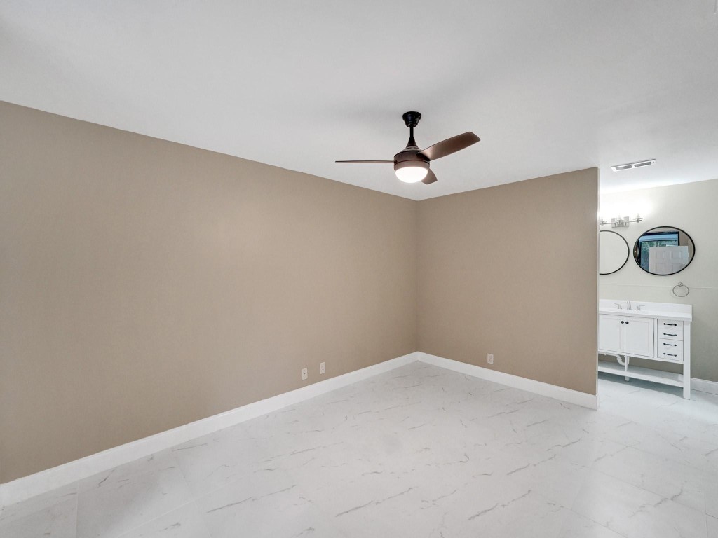 4694 NW 22nd St 4244