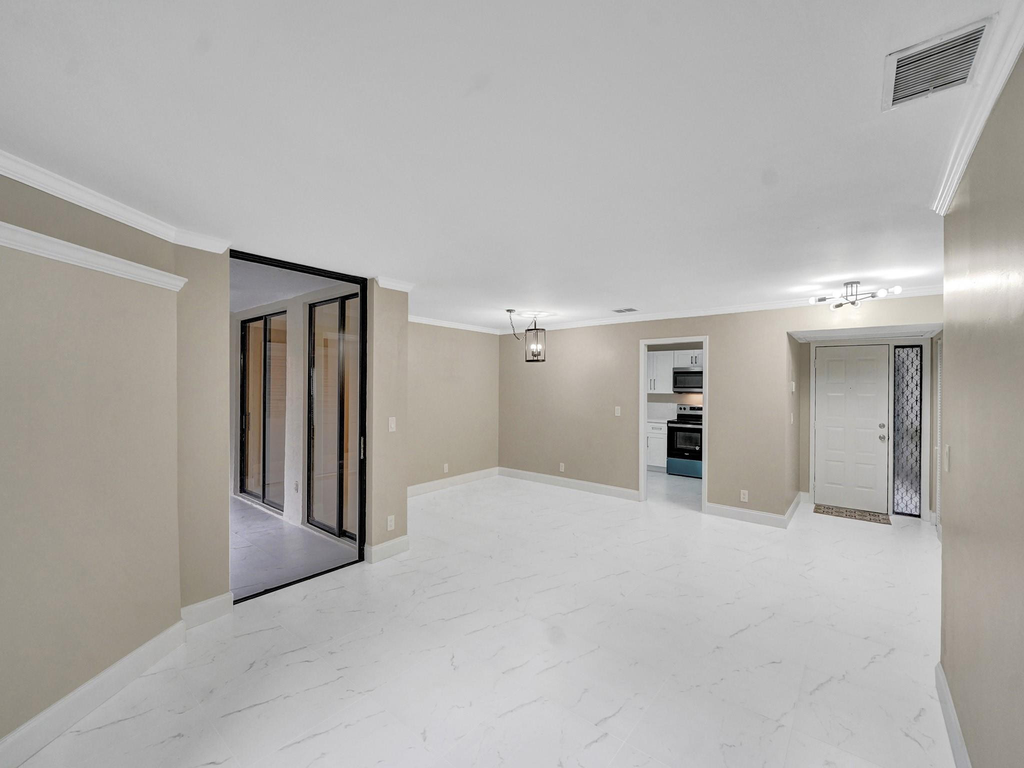 4694 NW 22nd St 4244