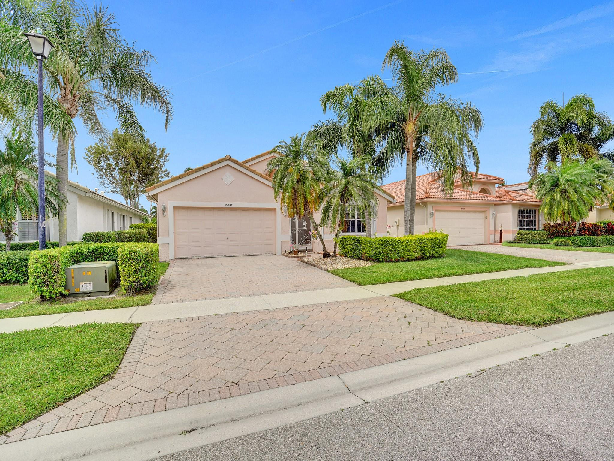 22845 Barrister Dr