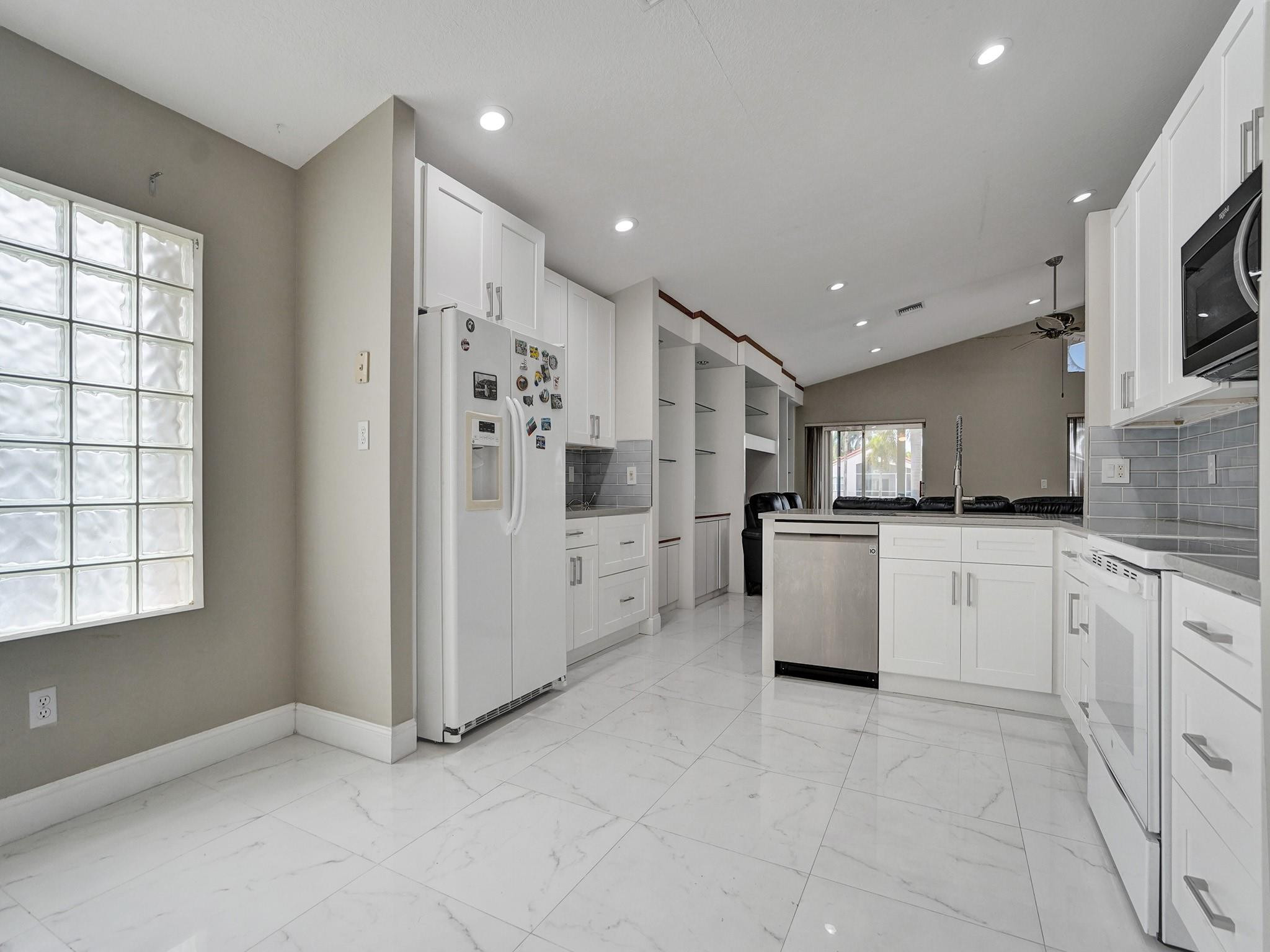 22845 Barrister Dr