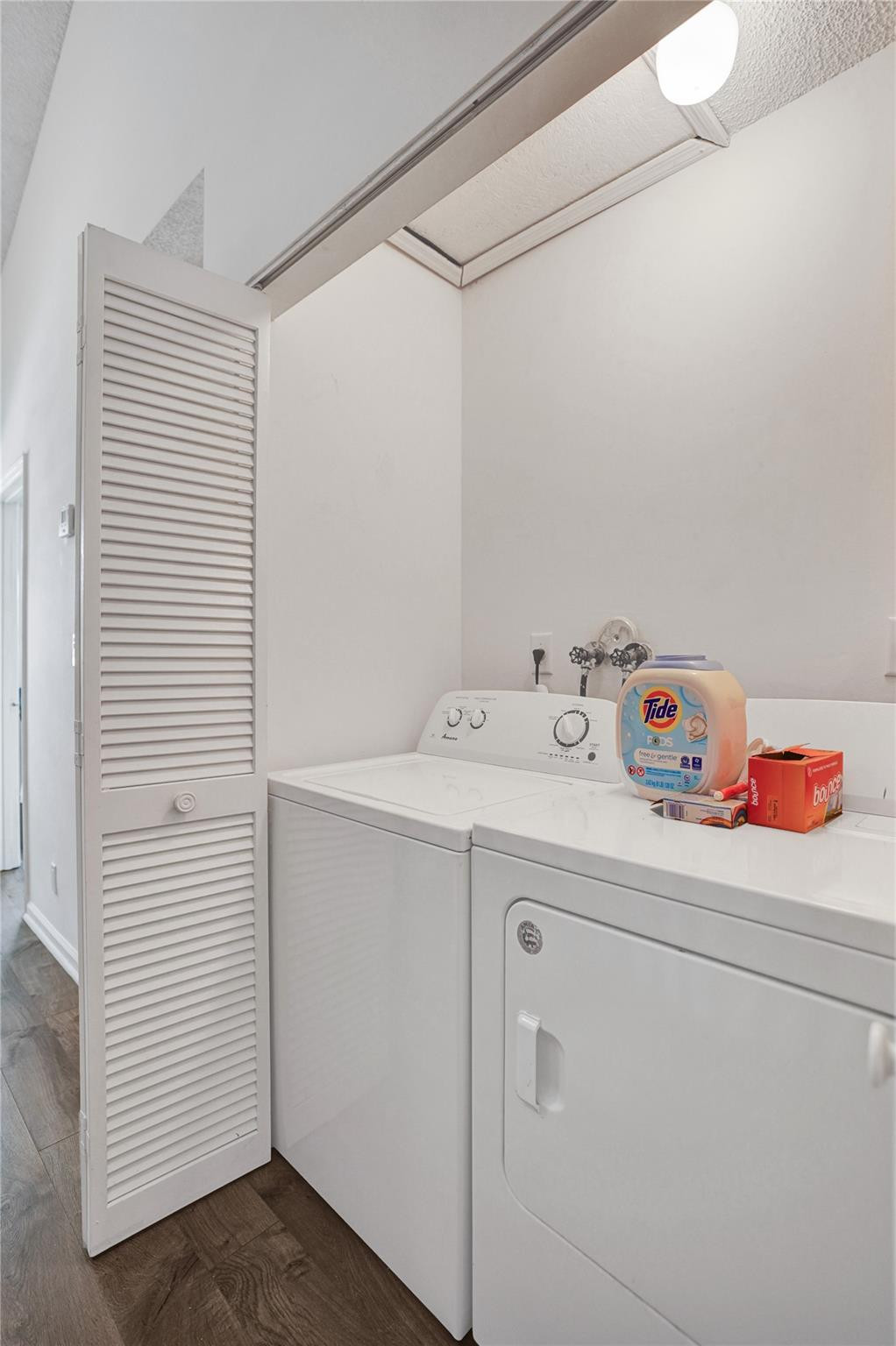 143 NW 45th Ave 1