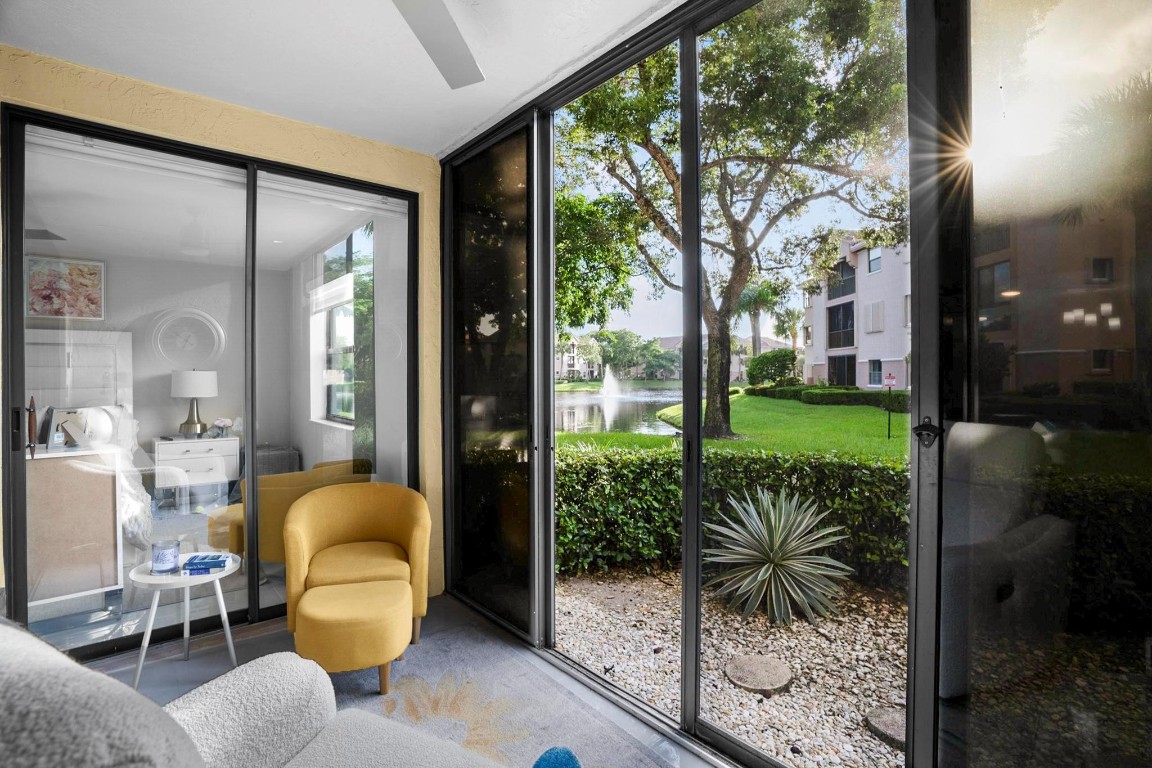 4161 Coral Tree Cir 165