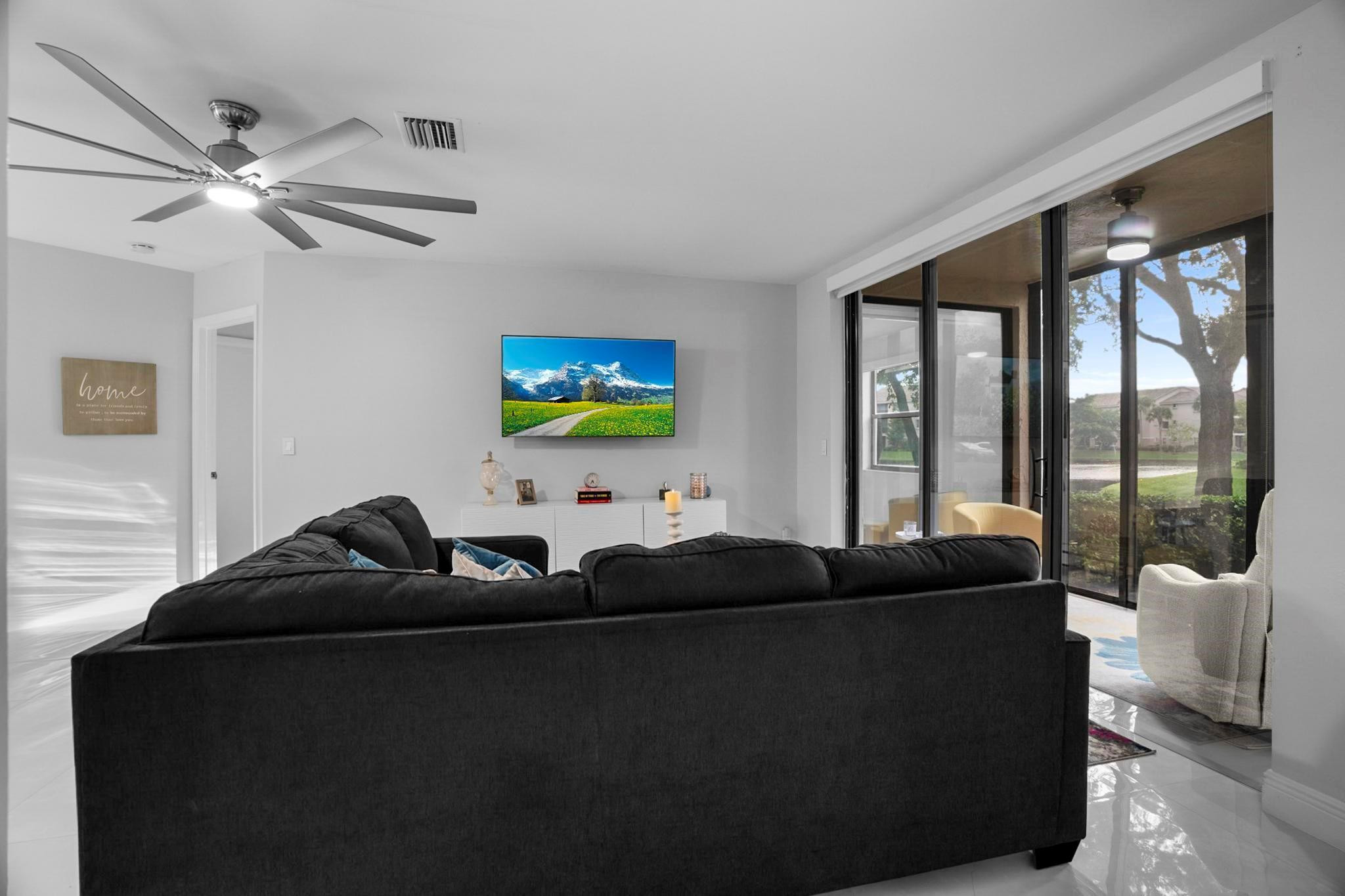 4161 Coral Tree Cir 165