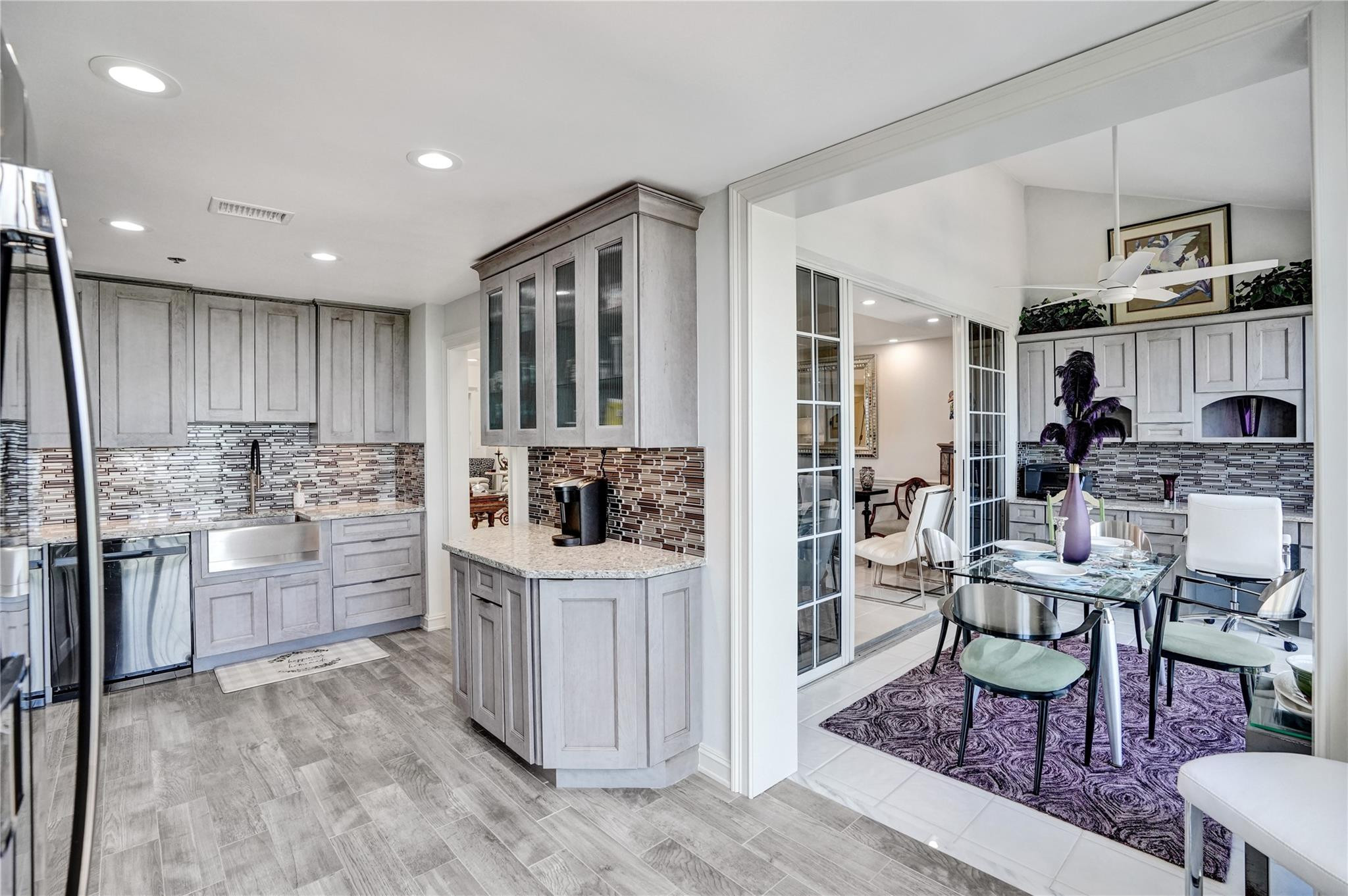 4108 E Palm Aire 087A