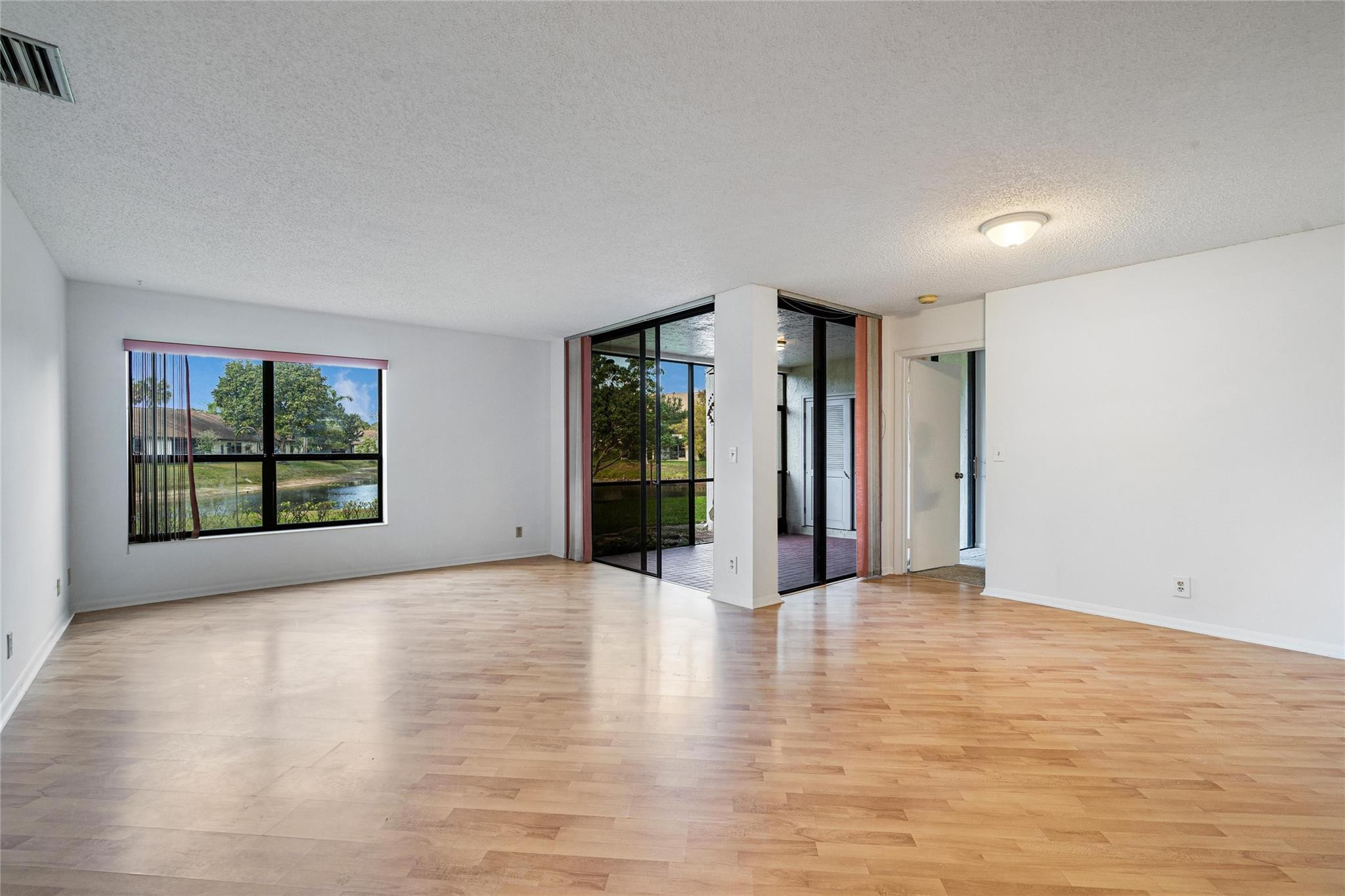 4425 Carambola Cir 2620