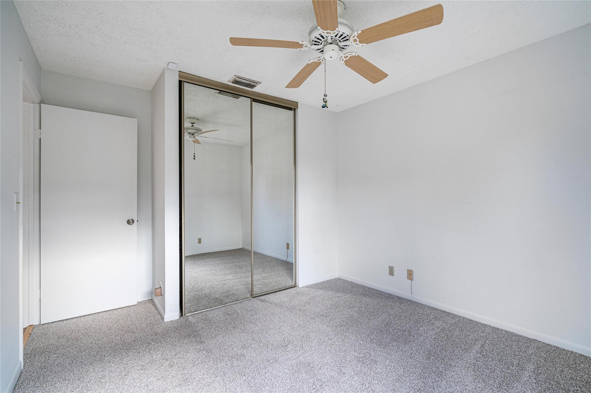 4425 Carambola Cir 2620