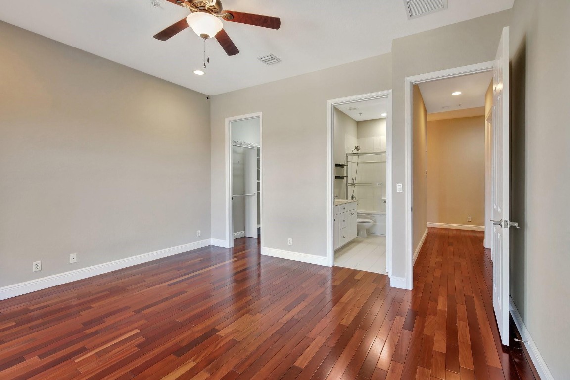 6823 Lakeside Cir 106-1