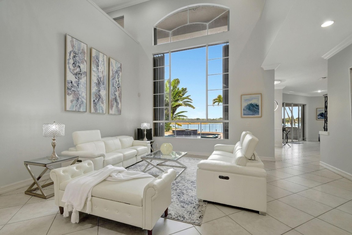 8744 Wellington View Dr