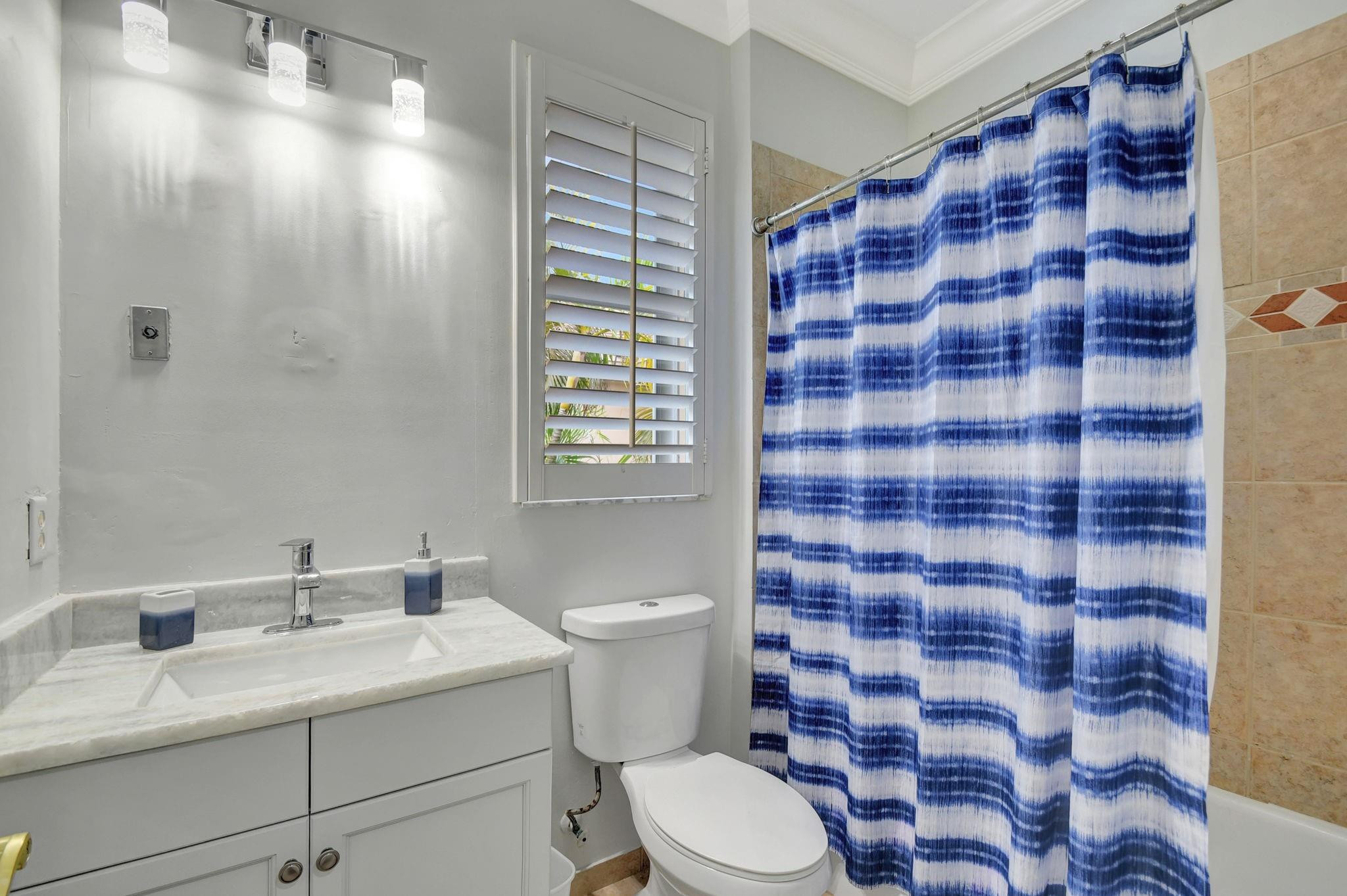 8744 Wellington View Dr