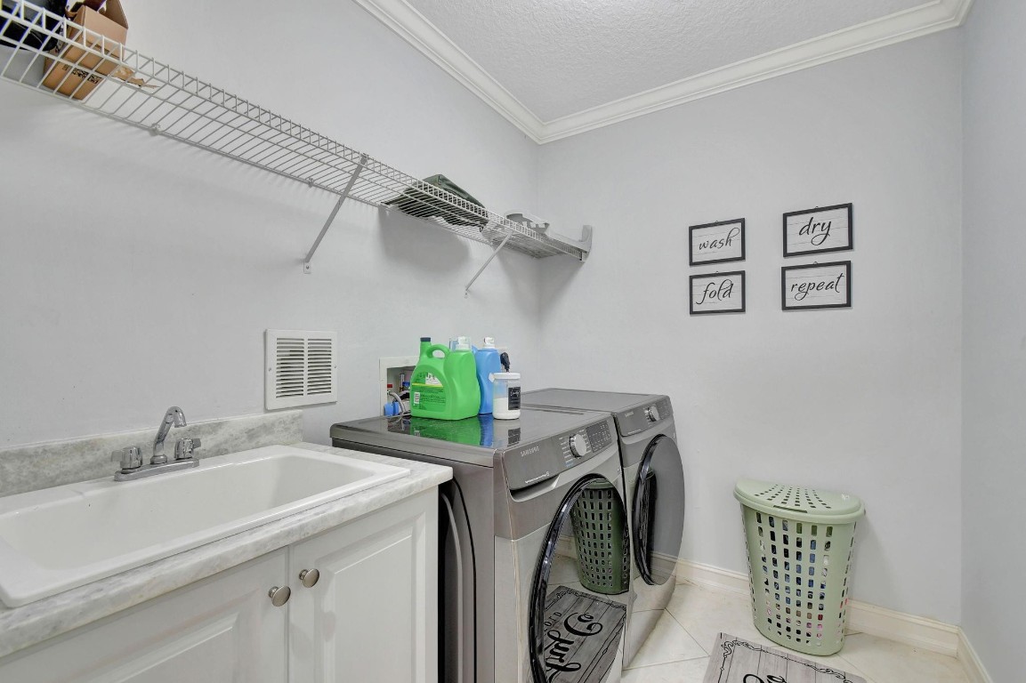 8744 Wellington View Dr