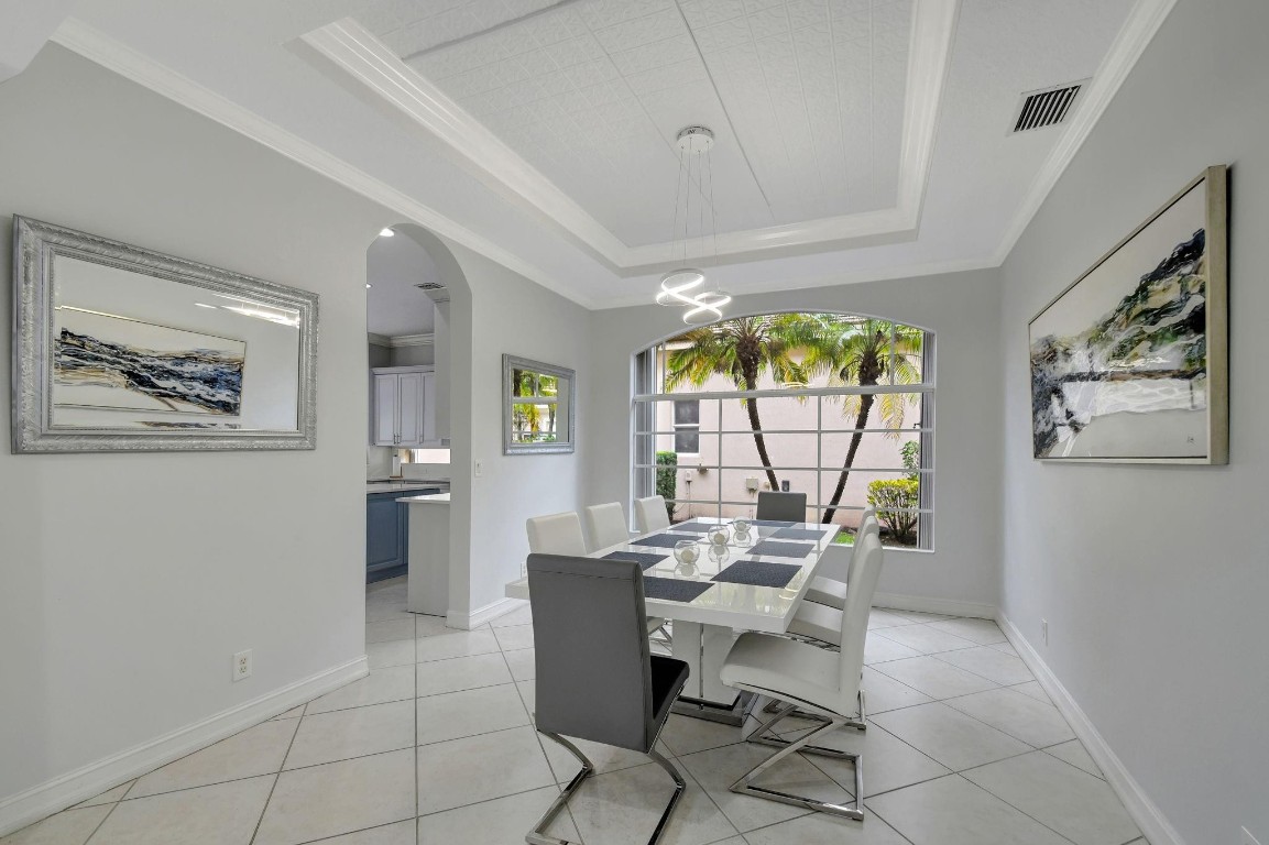 8744 Wellington View Dr