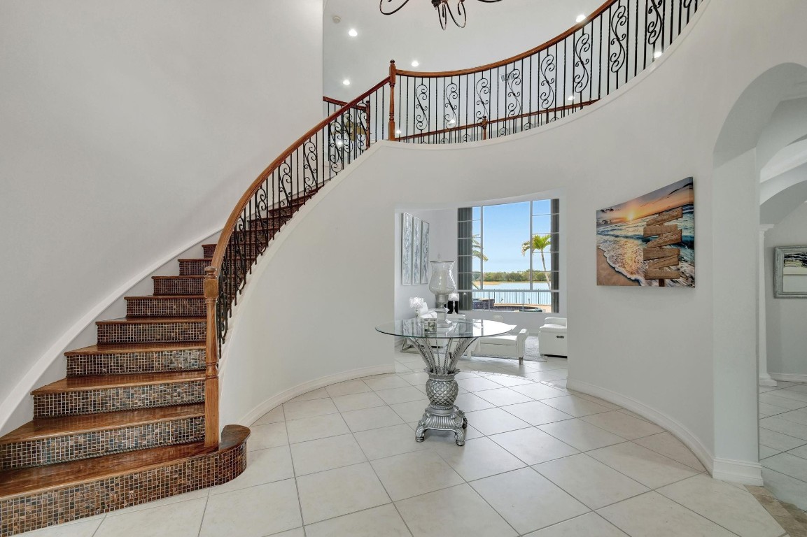 8744 Wellington View Dr