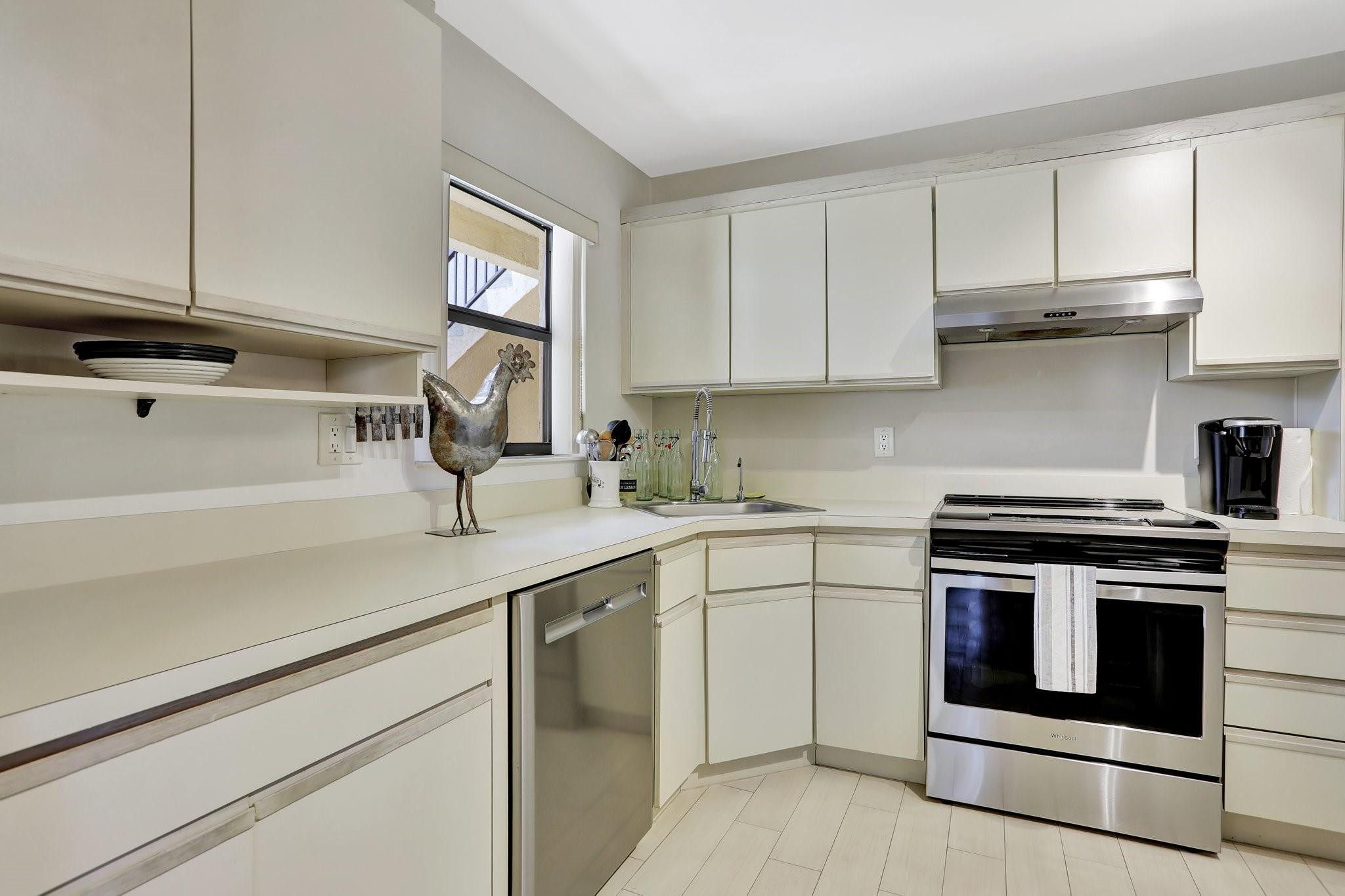 3725 Cocoplum Cir 3551