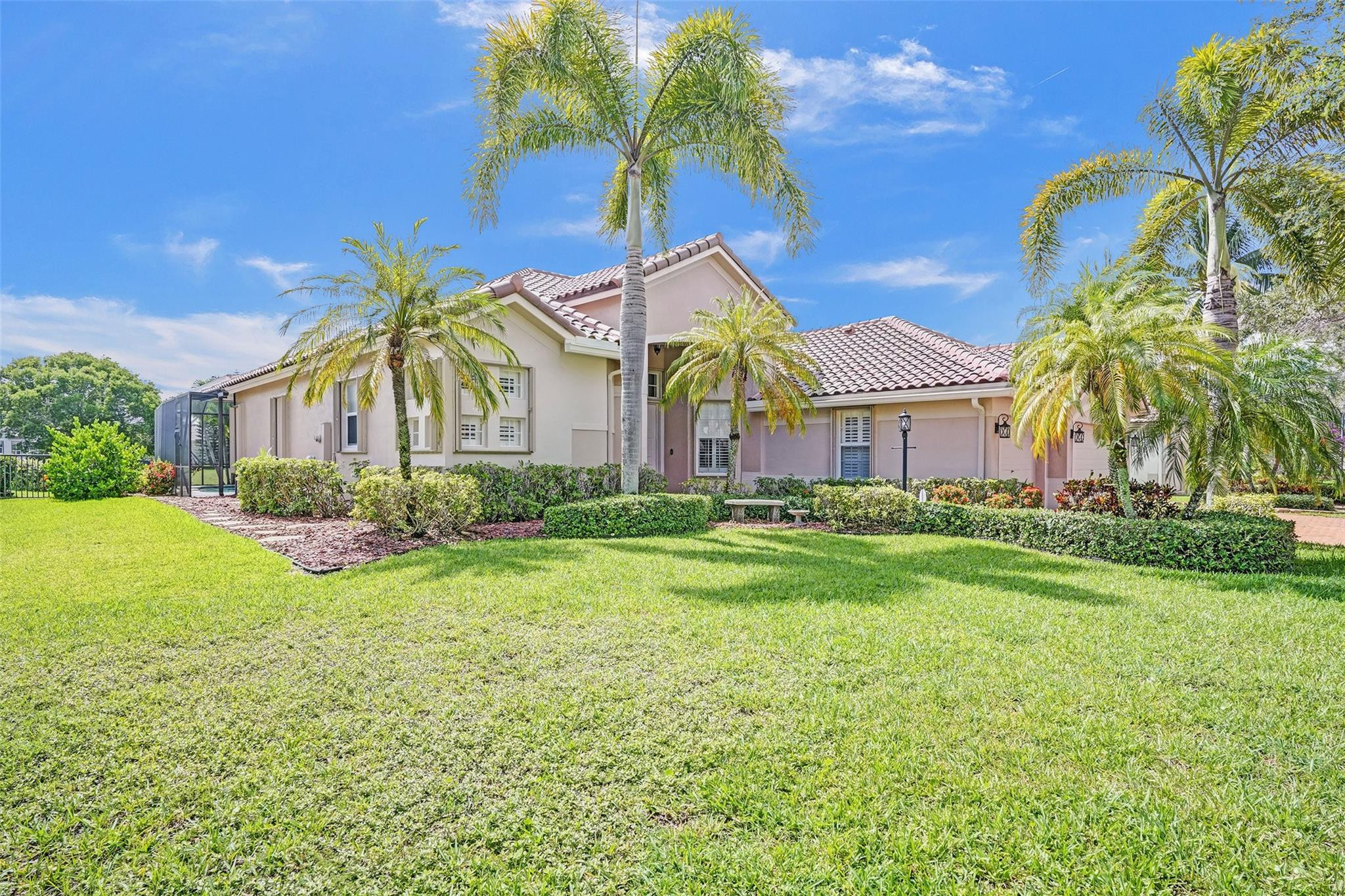 6748 NW 110th Way