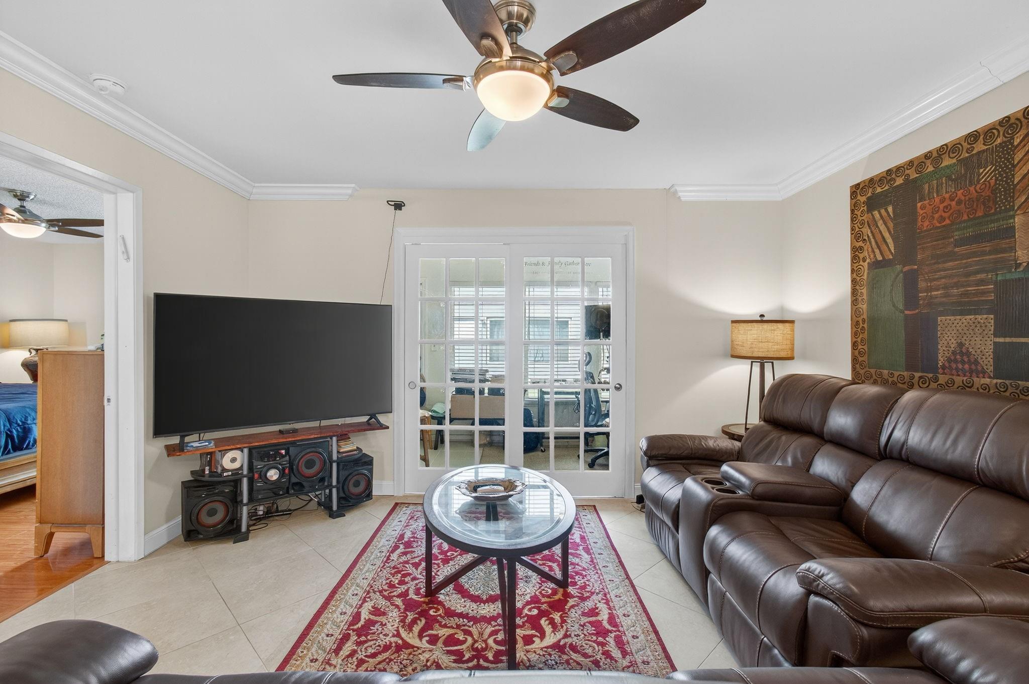 19000 Stewart Cir 1