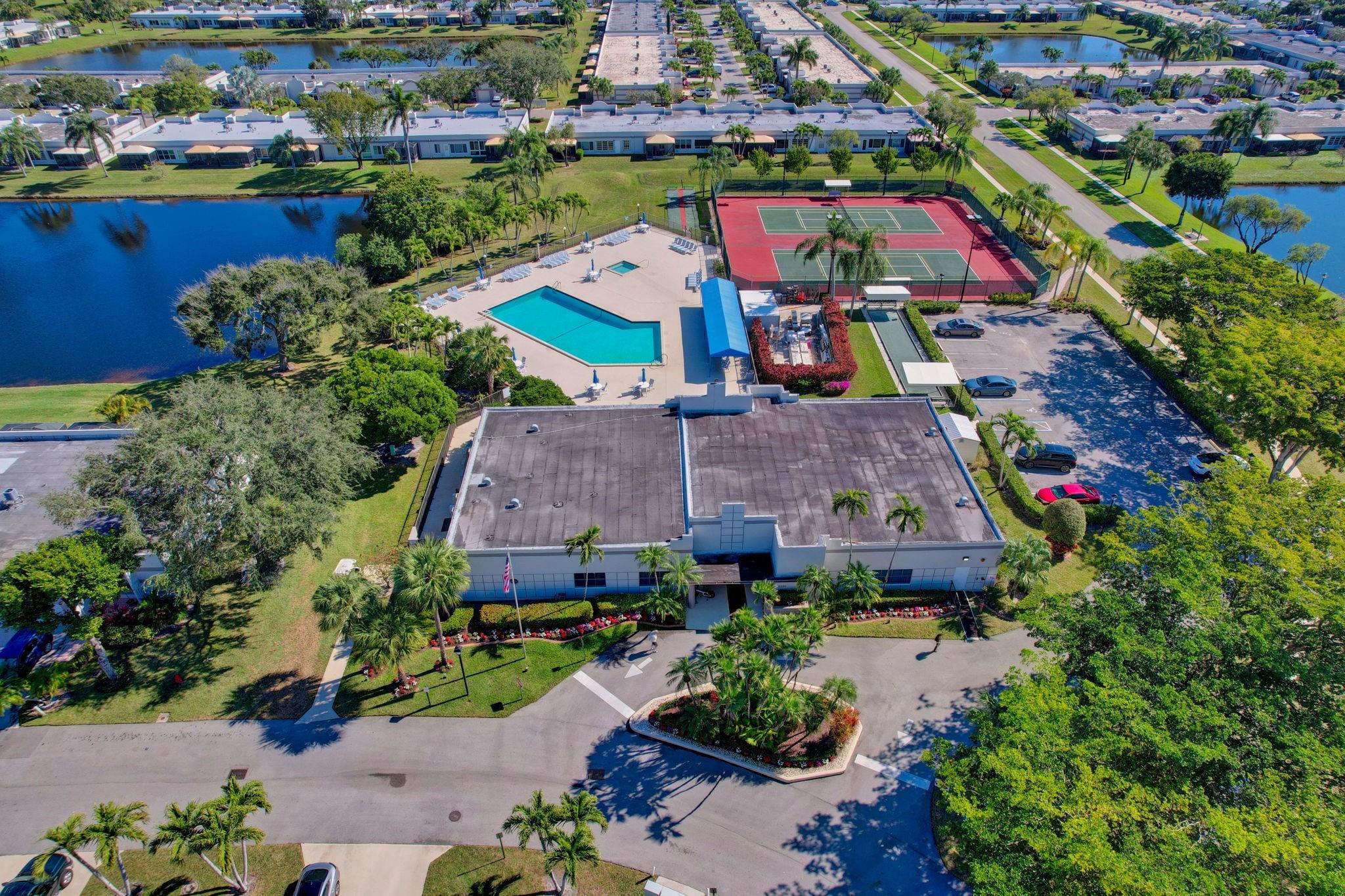 19000 Stewart Cir 1