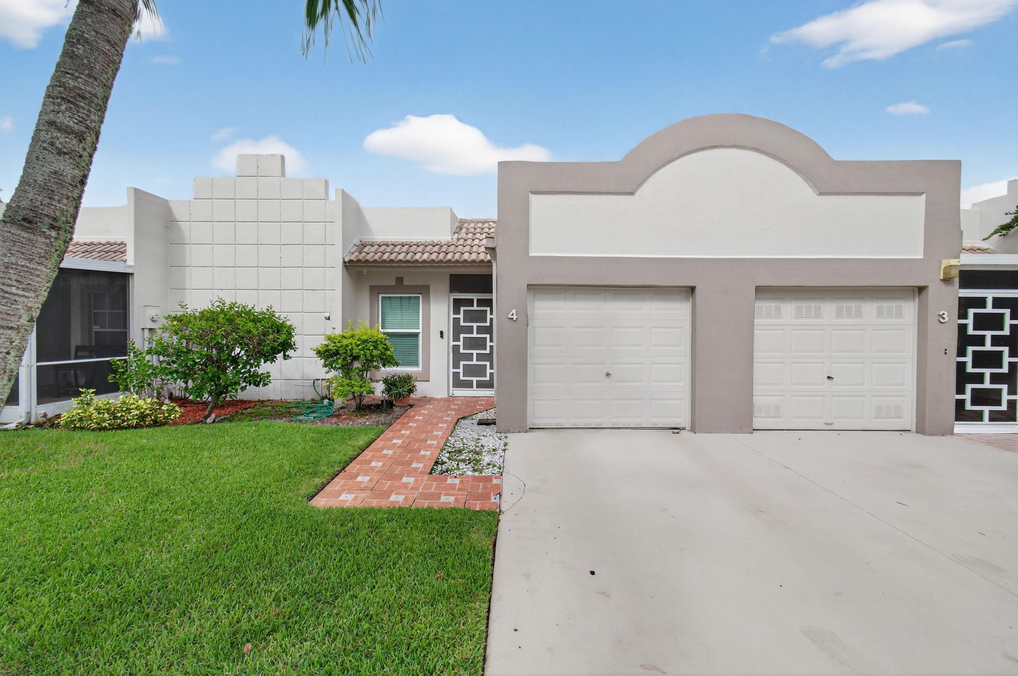 19000 Stewart Cir 1