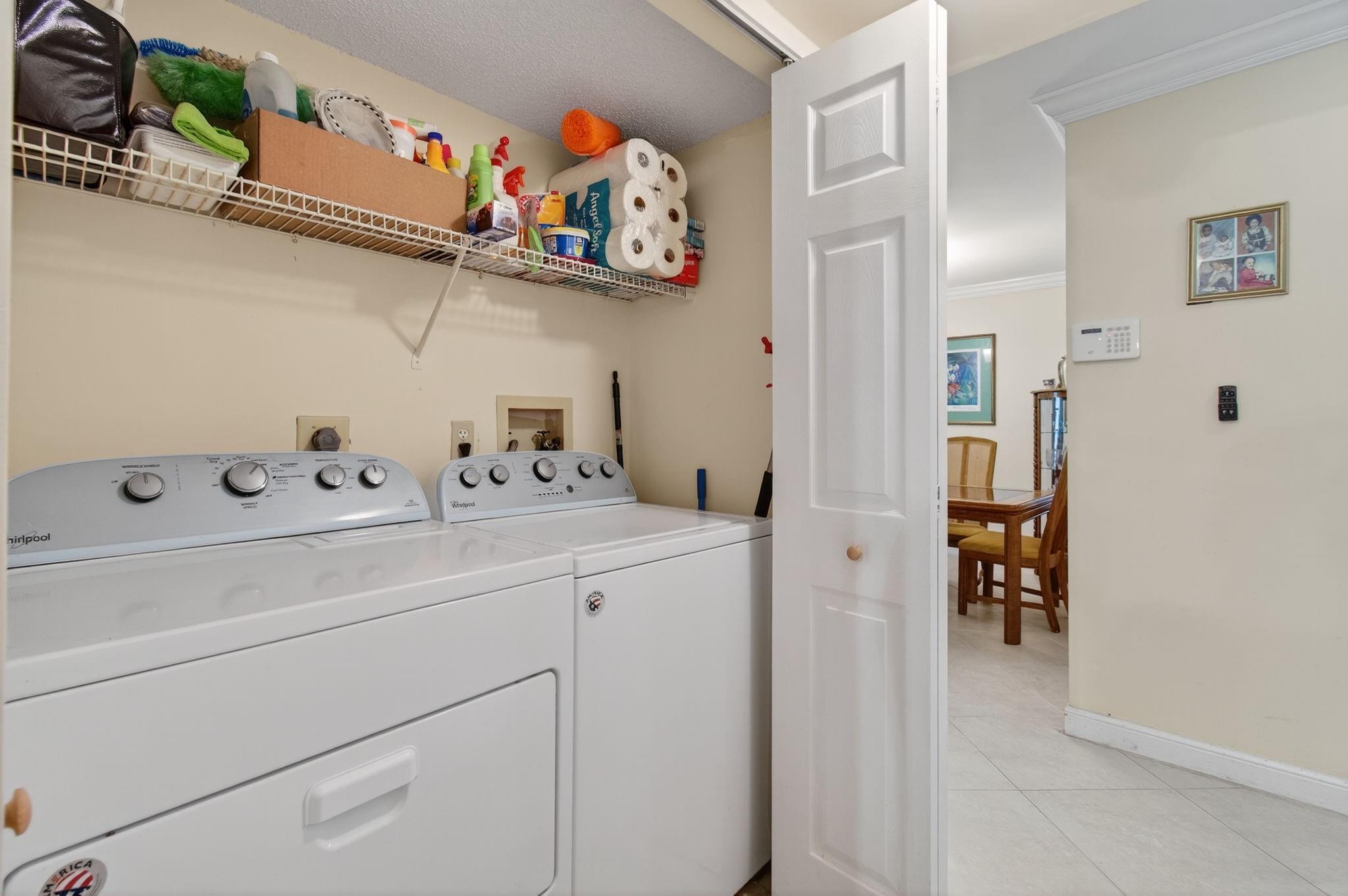 19000 Stewart Cir 1
