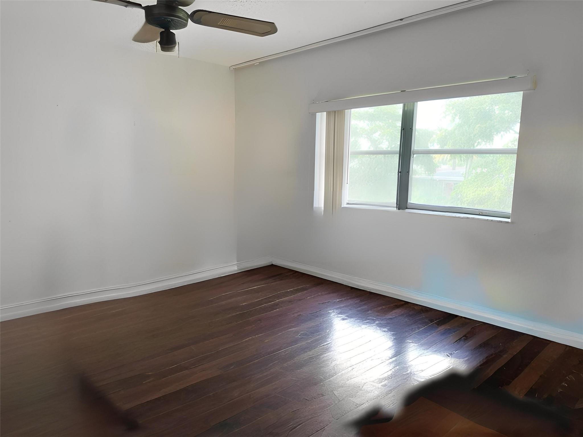 7505 NW 5th Pl 203