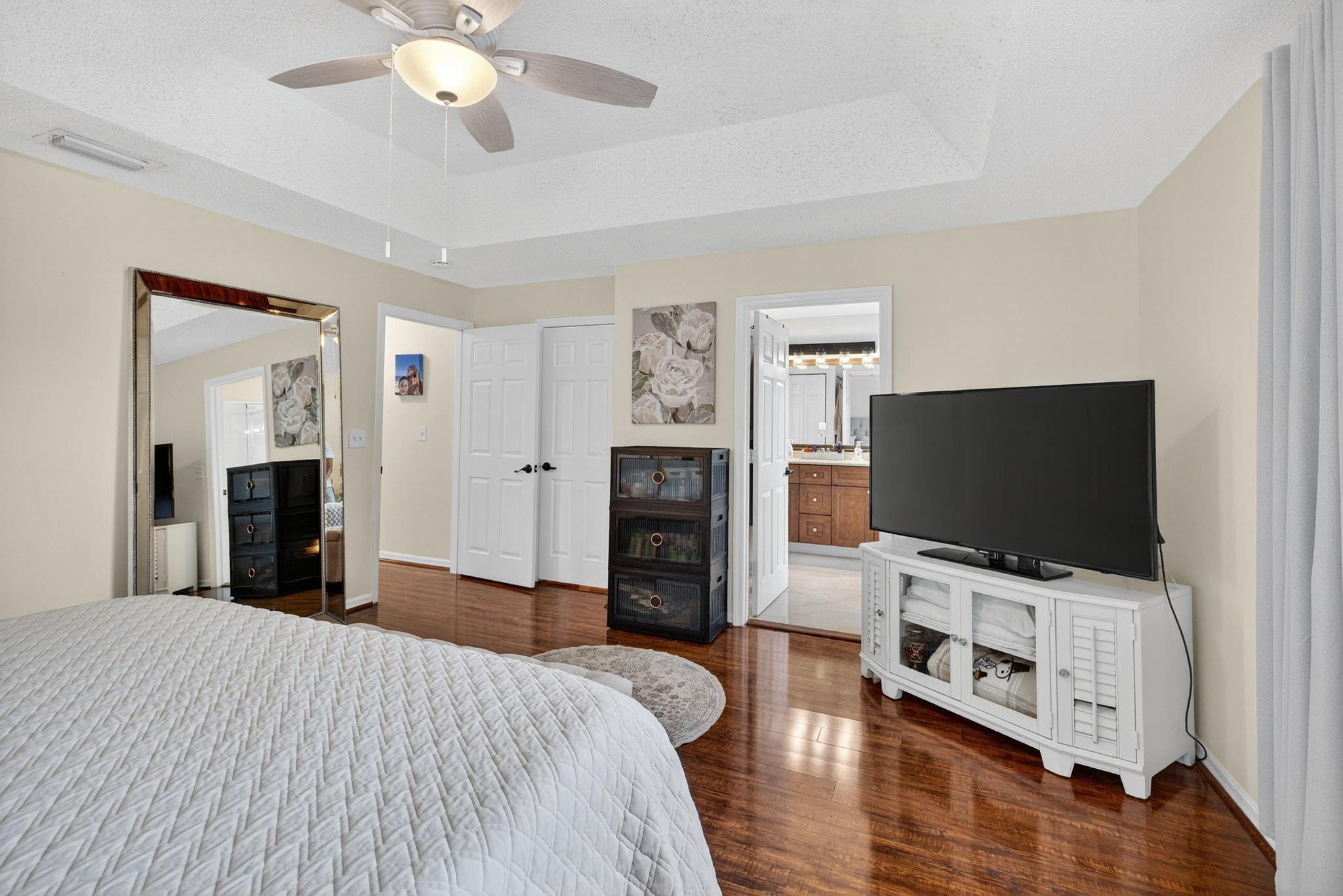 5046 Stagecoach Dr 5046