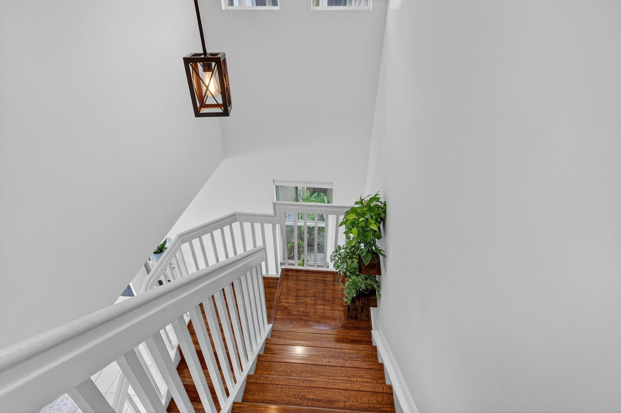 5046 Stagecoach Dr 5046