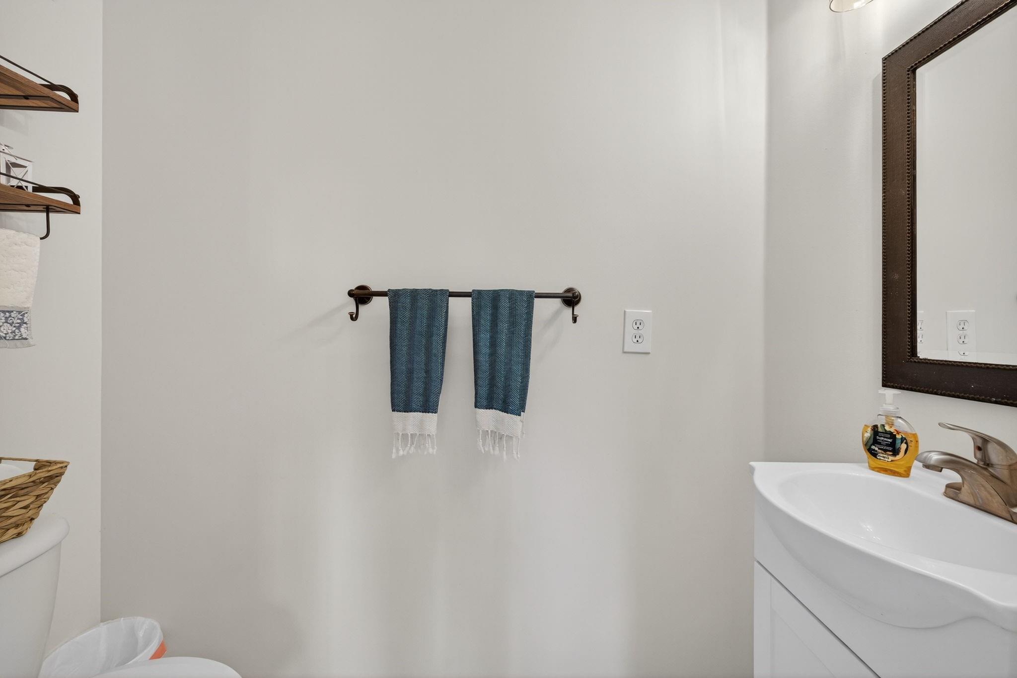 5046 Stagecoach Dr 5046