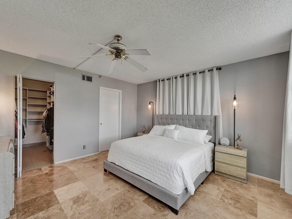 14527 Bonaire Blvd 701