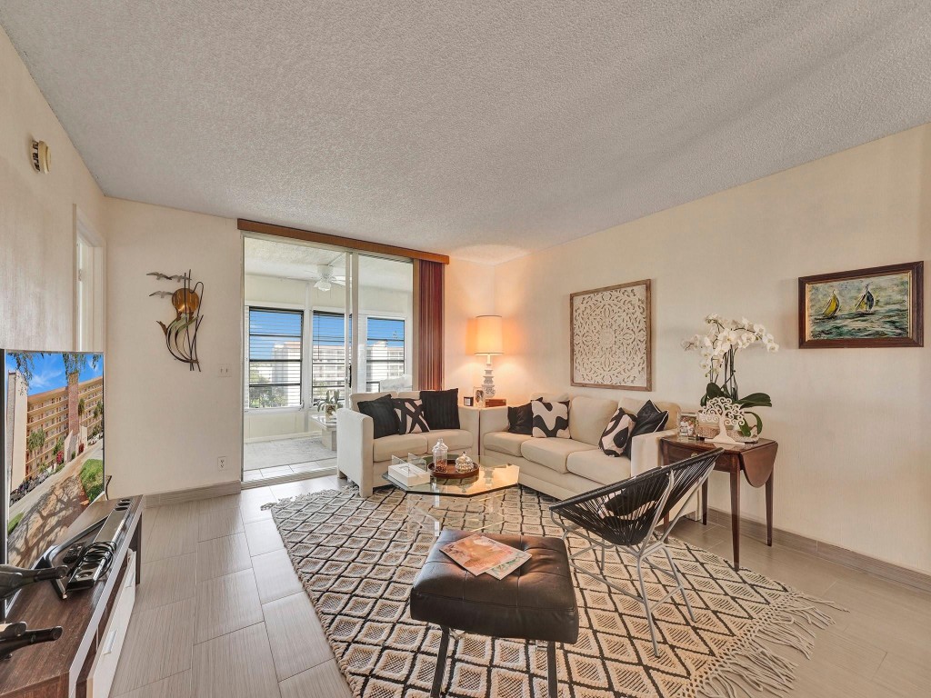 14527 Bonaire Blvd 701