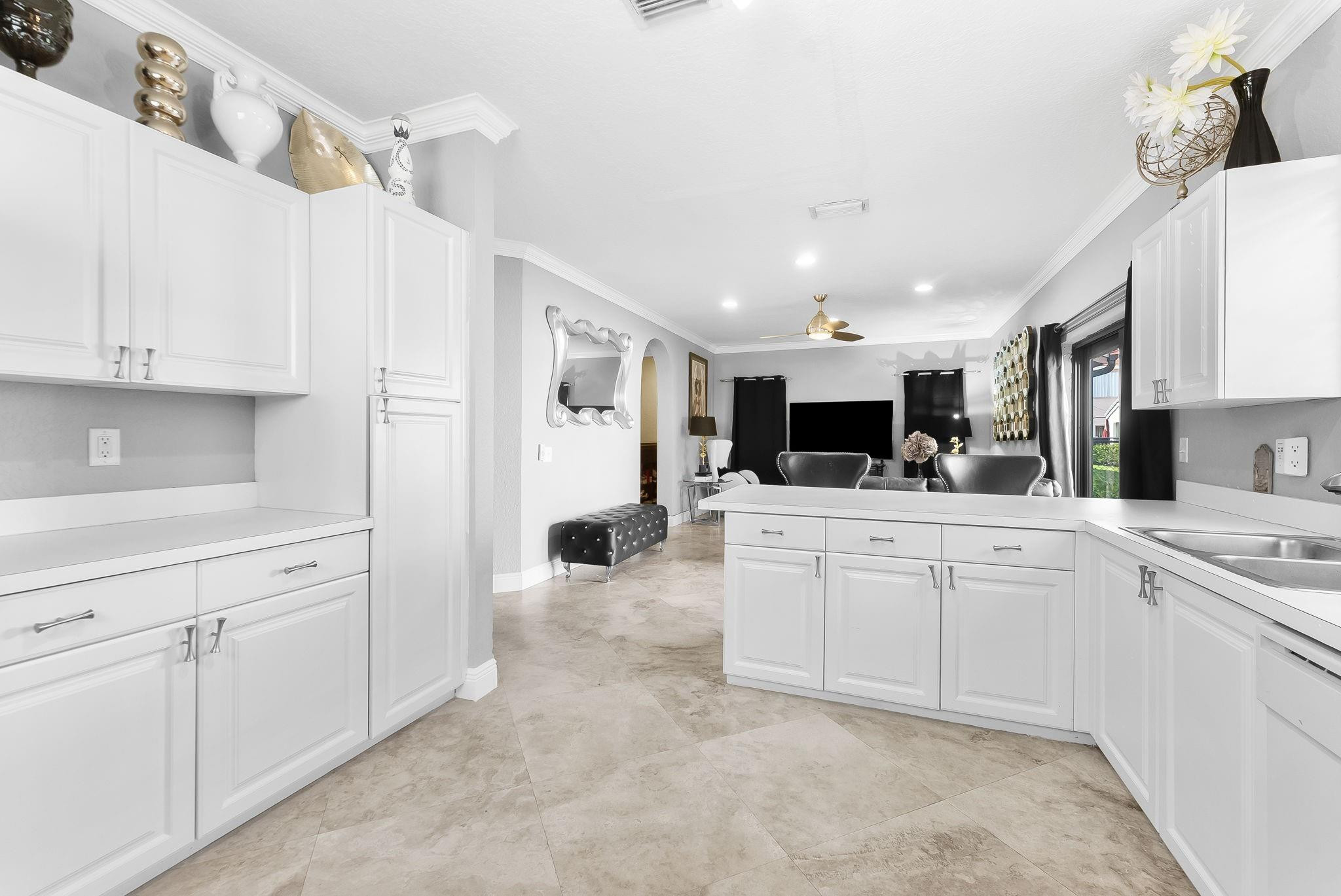 11125 NW 34th Court