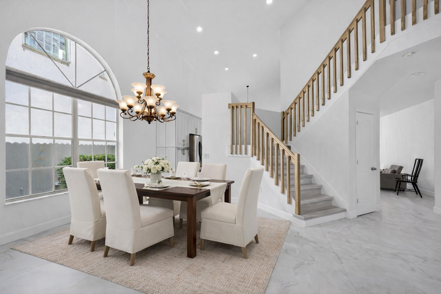 1055 NW 117th Avenue