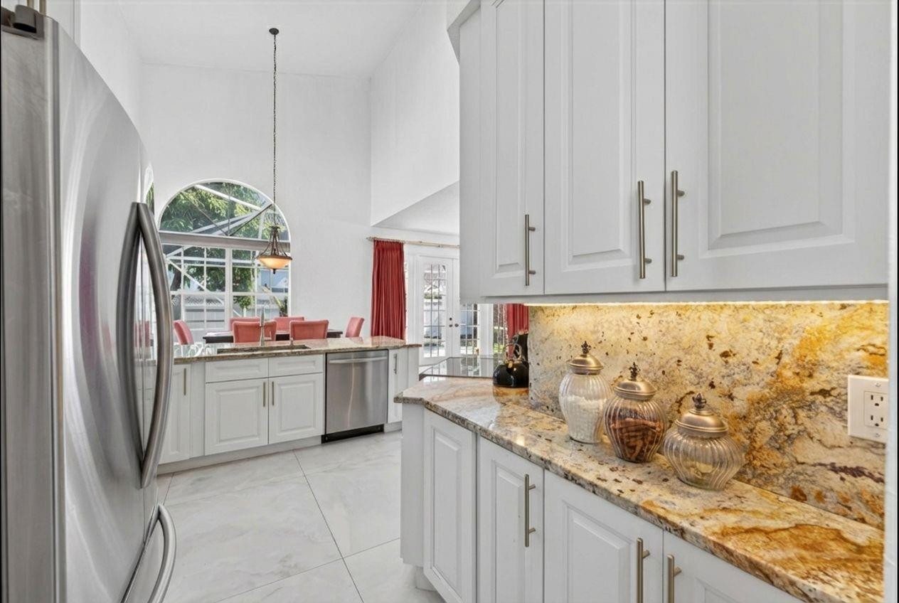 1055 NW 117th Avenue