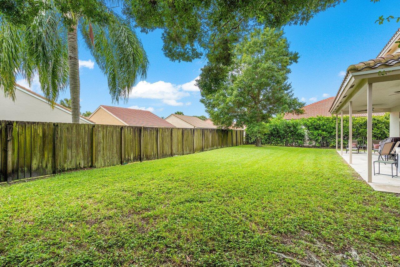 10072 Lexington Estates Boulevard