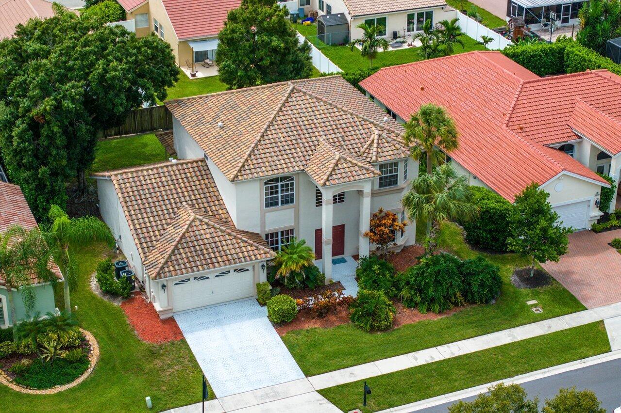 10072 Lexington Estates Boulevard