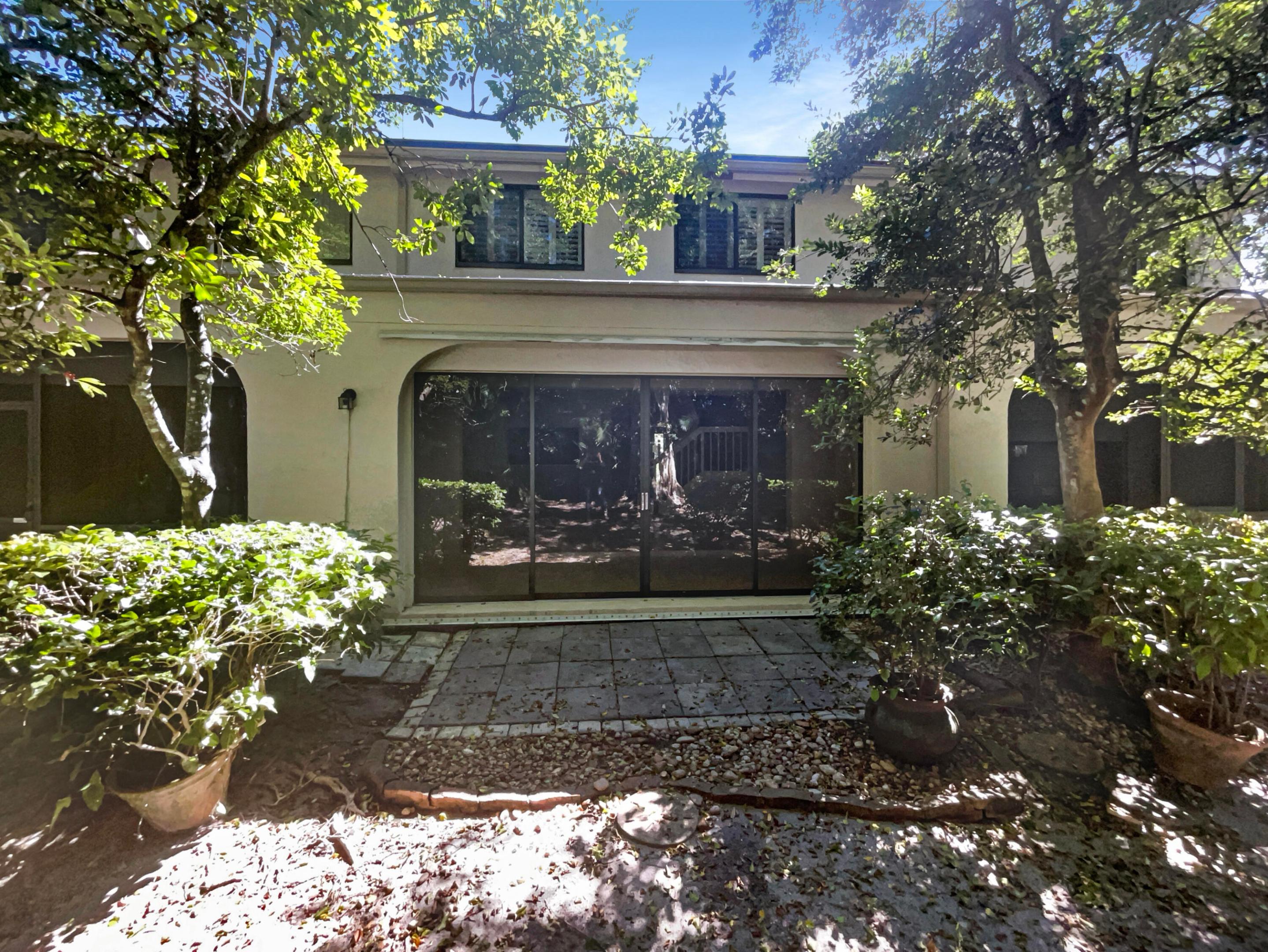 6350 Longboat Lane W 102