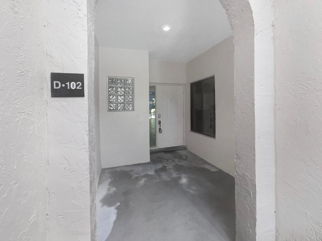 6350 Longboat Lane W 102