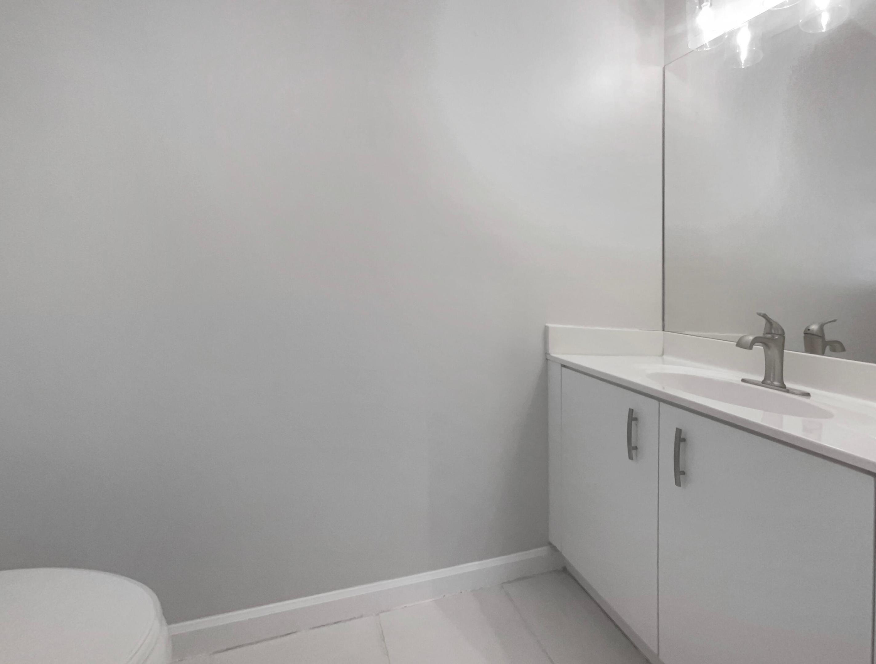 6350 Longboat Lane W 102