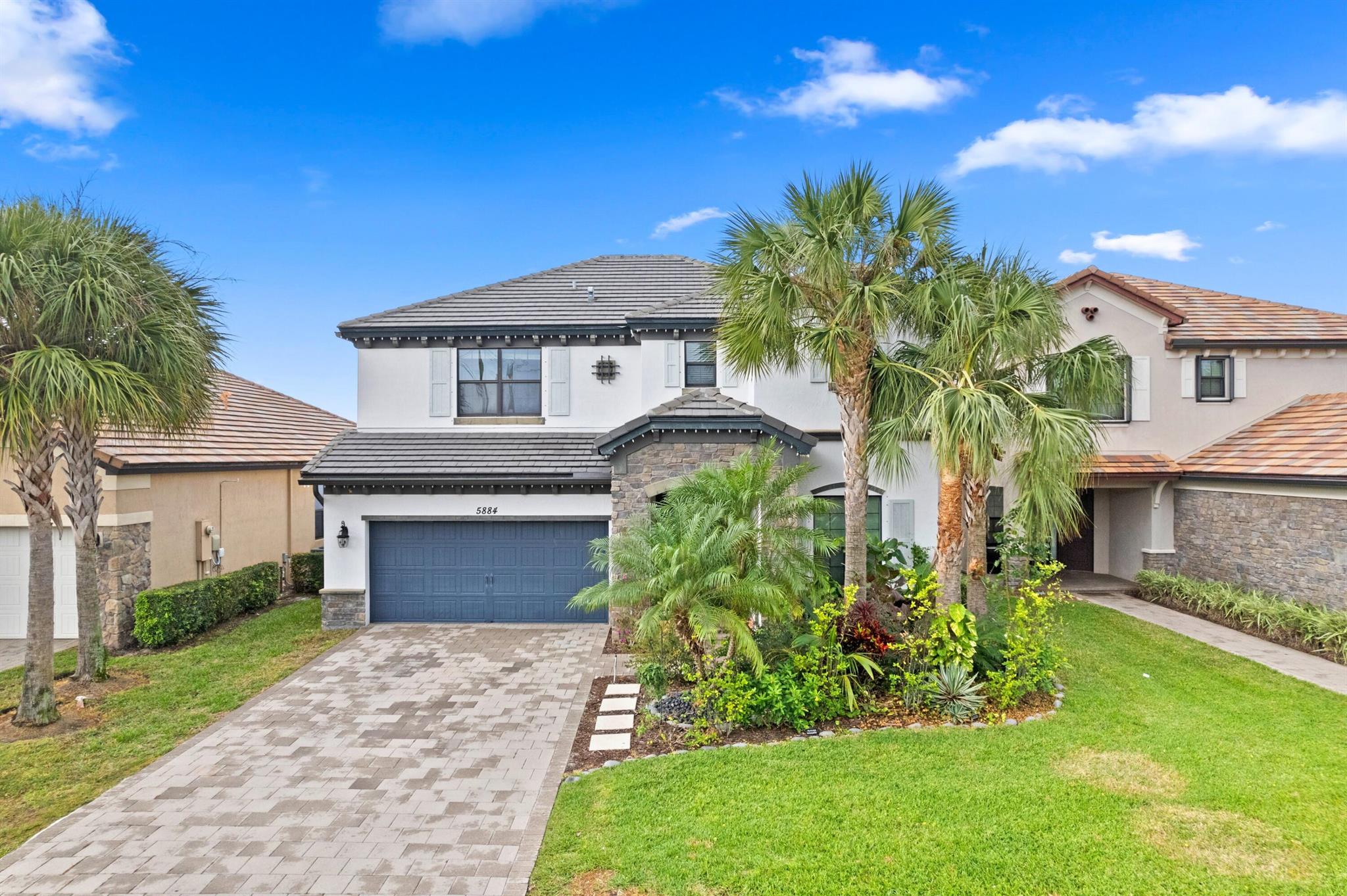 5884 Sandbirch Way