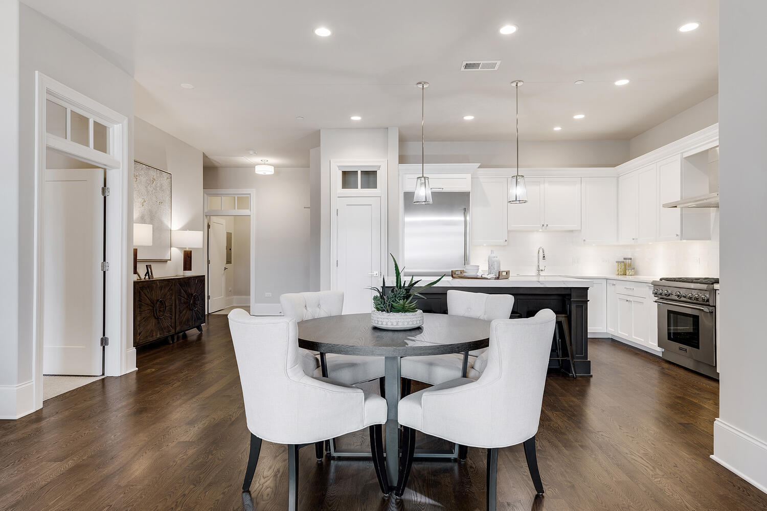 514 Hillgrove Avenue Unit: 302