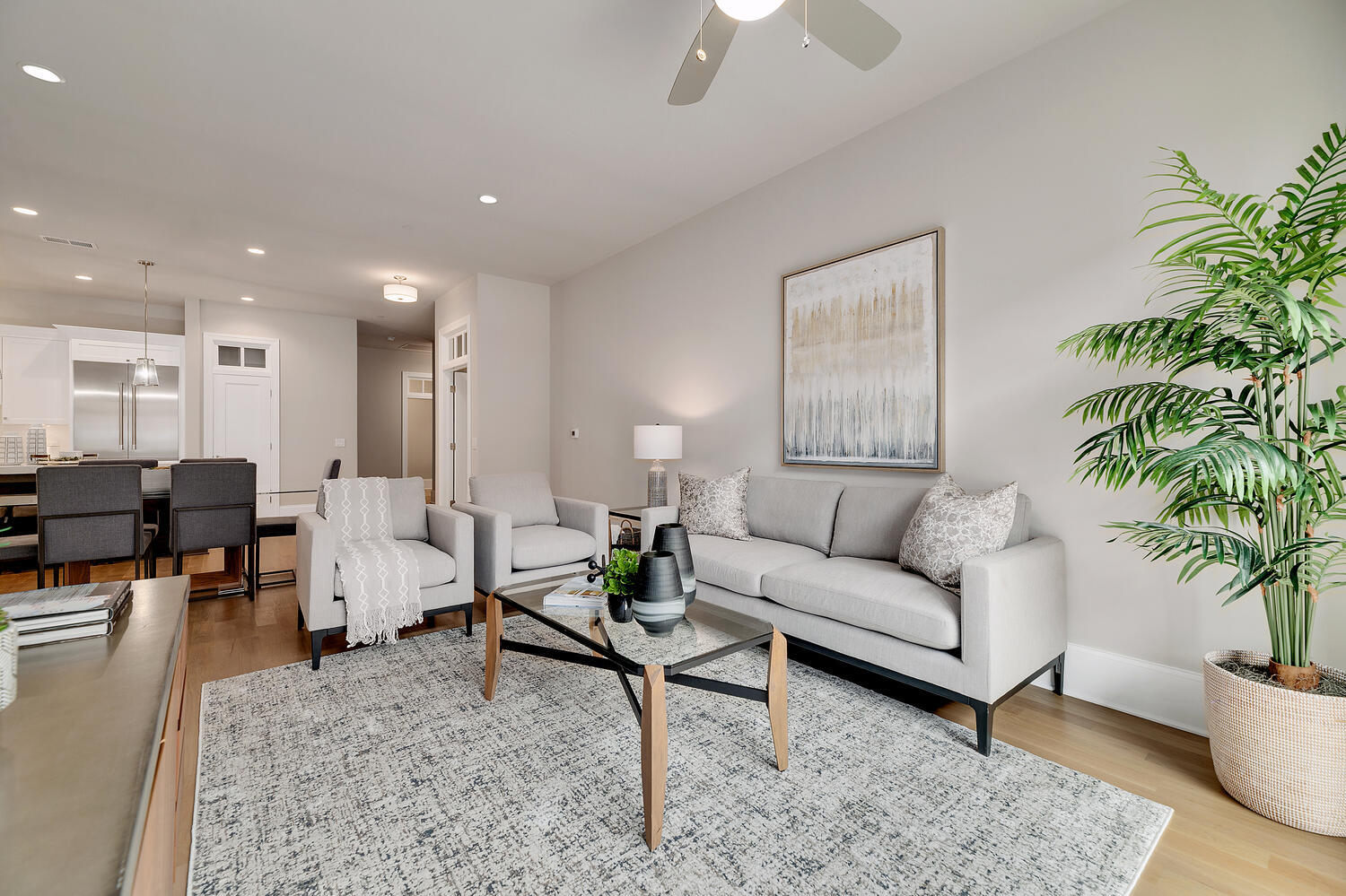 514 Hillgrove Avenue Unit: 302