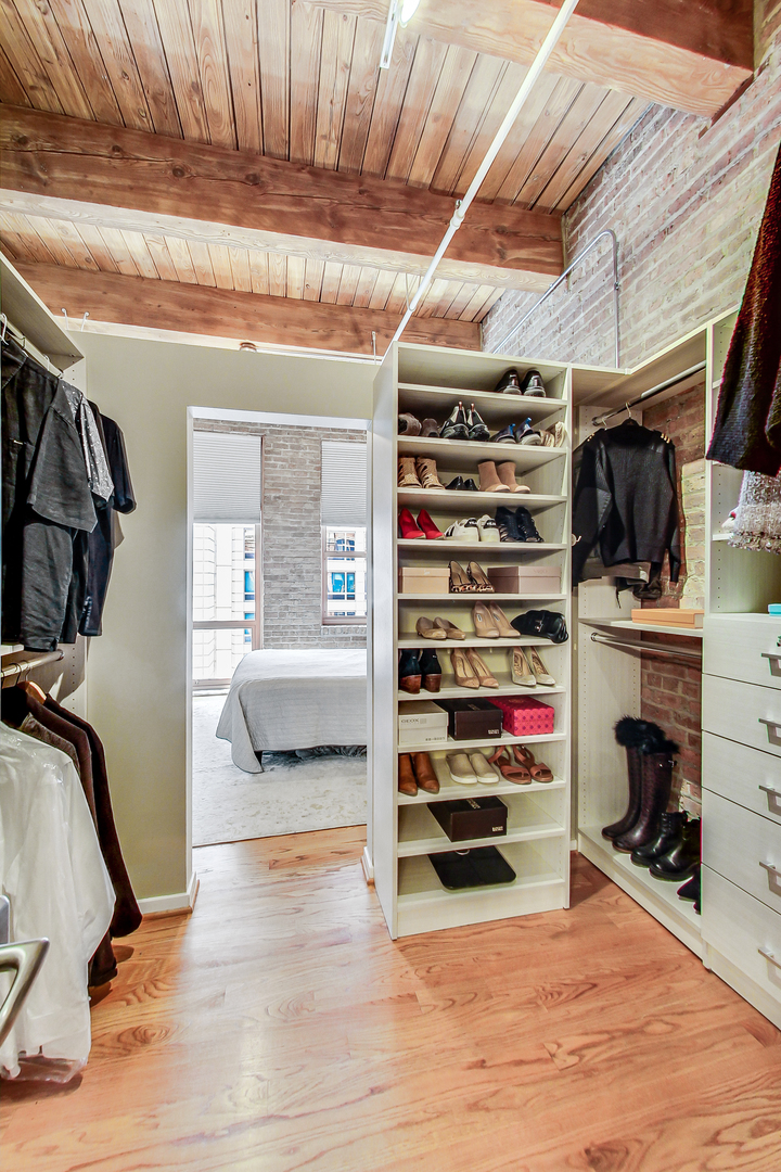 360 W Illinois Street Unit: 509