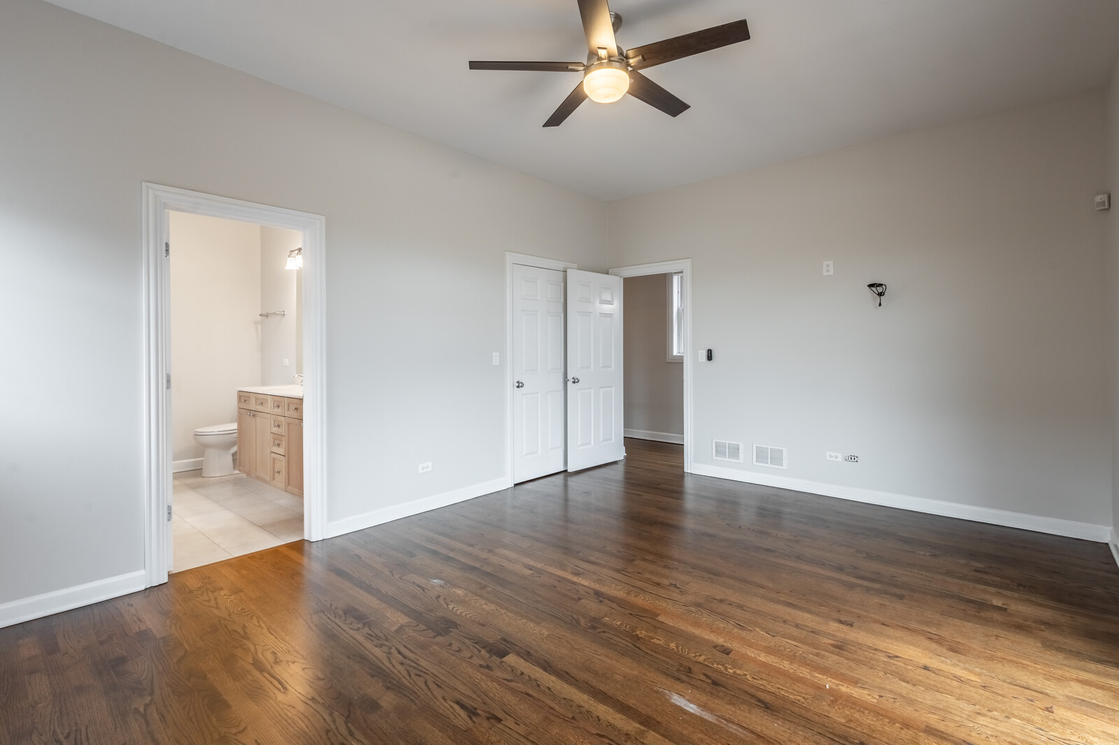 1134 W Fullerton Avenue Unit: 3