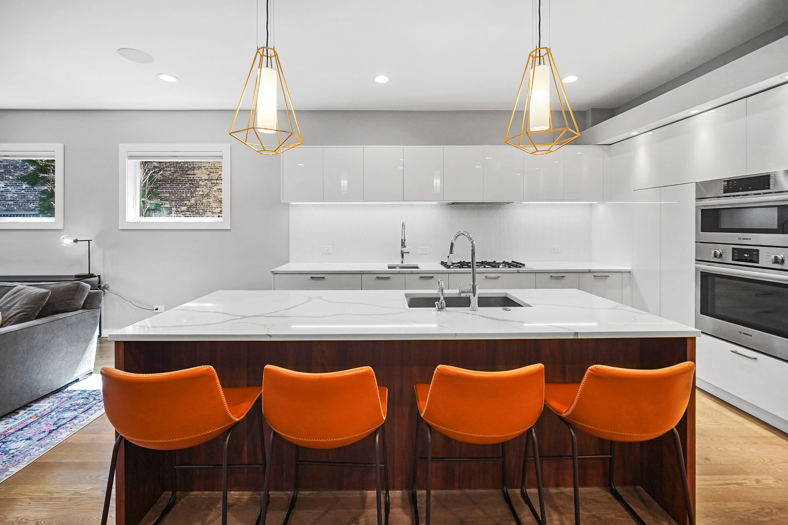 1057 N Paulina Street Unit: 1