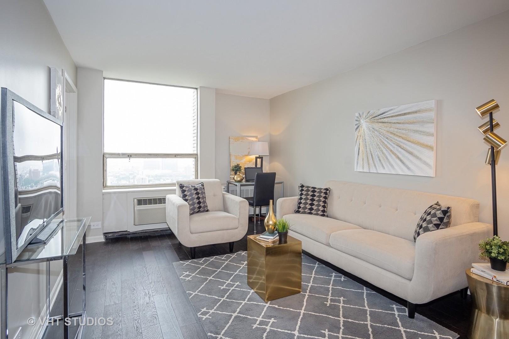 1355 N Sandburg Terrace Unit: 2907