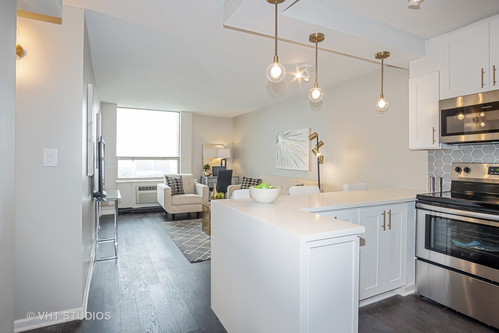 1355 N Sandburg Terrace Unit: 2907