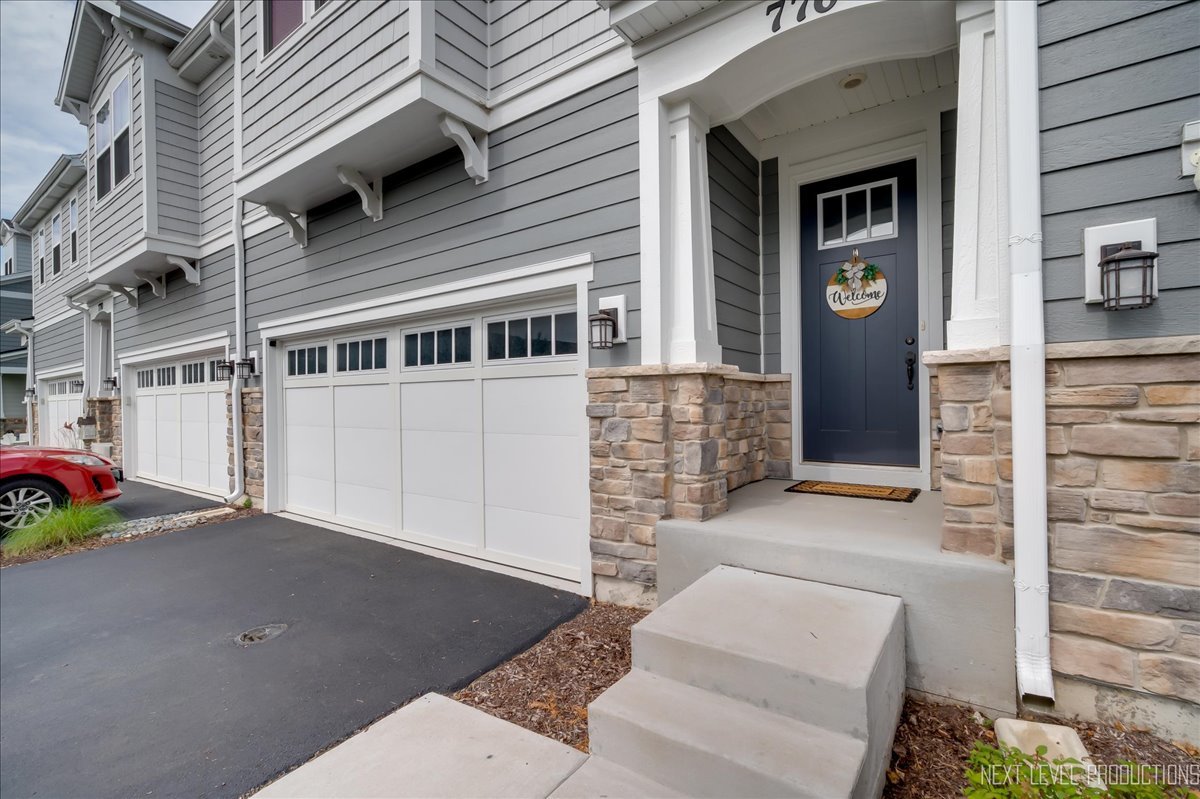 776 Riverbank Drive
