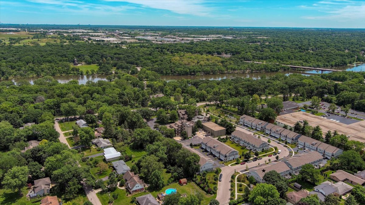 776 Riverbank Drive