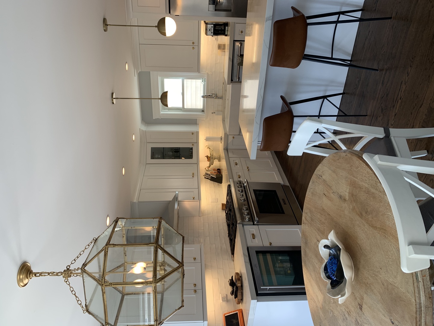 2423 N Marshfield Avenue Unit: 2