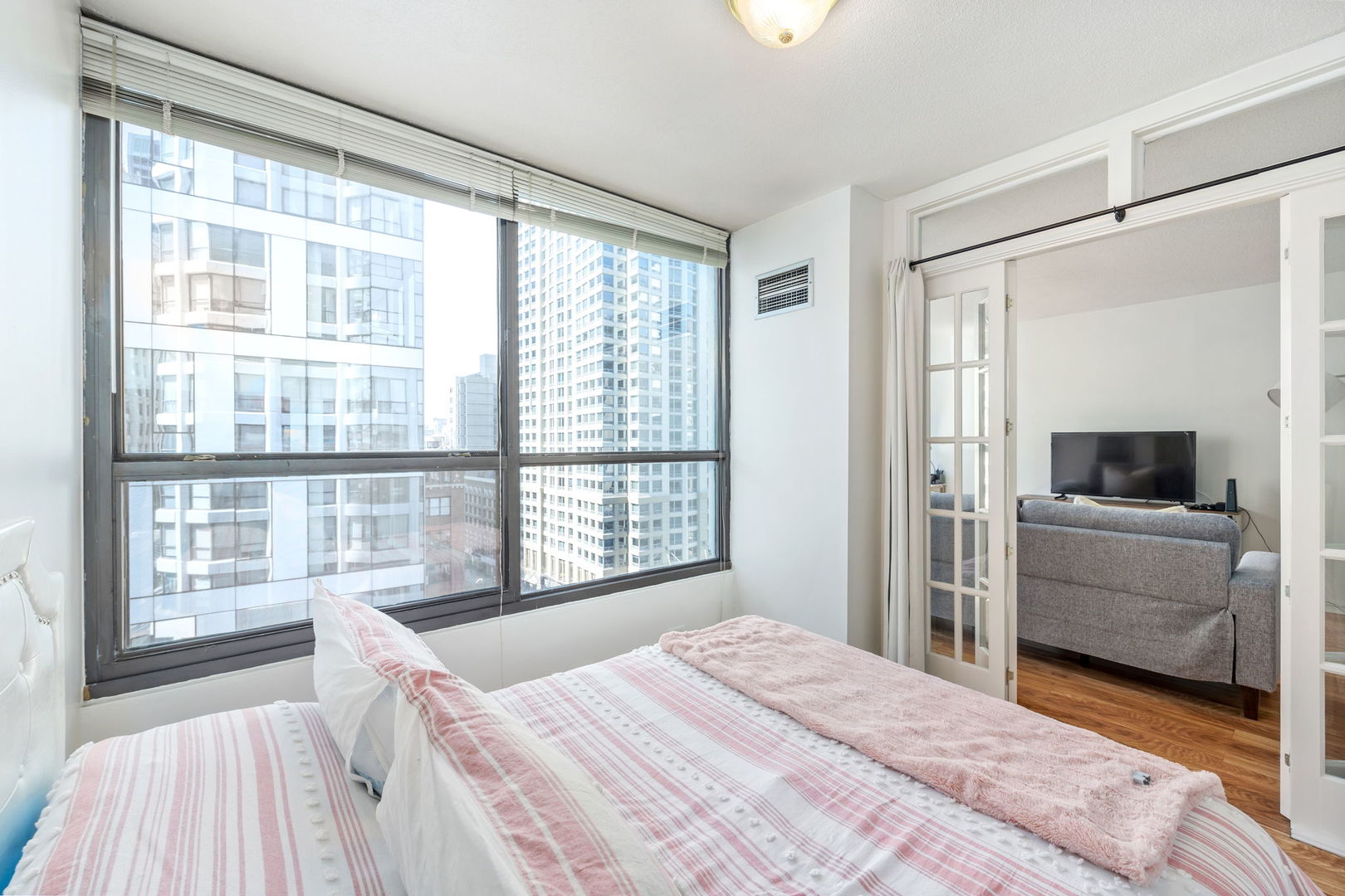 405 N Wabash Avenue Unit: 405